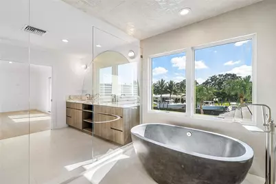 8 Leeward Circle, Tequesta, FL 33469 - Photo 17