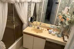 1504 Congressional Way, Deerfield Beach, FL 33442 - Photo 9