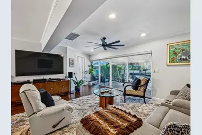 2125 NE 17th Terrace, Wilton Manors, FL 33305 - Photo 9