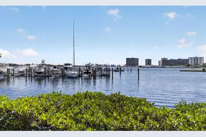 11370 Twelve Oaks Way #111, North Palm Beach, FL 33408 - Photo 33