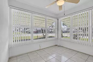 211 Country Ln, Boynton Beach, FL 33435 - Photo 7