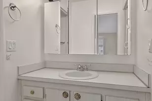 211 Country Ln, Boynton Beach, FL 33435 - Photo 25