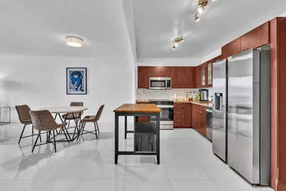 19390 Collins Avenue #1007, Sunny Isles Beach, FL 33160 - Photo 5