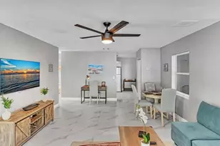 253 SW 7th St, Dania Beach, FL 33004 - Photo 11