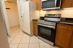 6458 Emerald Dunes Dr, West Palm Beach, FL 33411 - Photo 5
