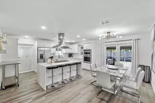 4070 NE 15th Ave, Oakland Park, FL 33334 - Photo 15