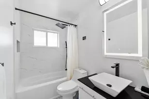 4070 NE 15th Ave, Oakland Park, FL 33334 - Photo 21