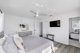 4070 NE 15th Ave, Oakland Park, FL 33334 - Photo 19
