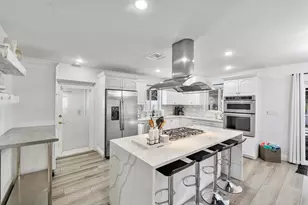 4070 NE 15th Ave, Oakland Park, FL 33334 - Photo 11