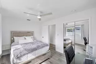 4070 NE 15th Ave, Oakland Park, FL 33334 - Photo 23