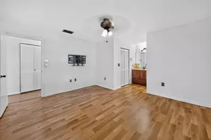 9 Cedar Cir, Boynton Beach, FL 33436 - Photo 21