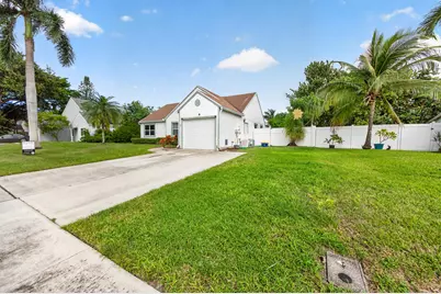 9 Cedar Circle, Boynton Beach, FL 33436 - Photo 39