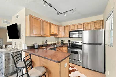 2660 NE 8th Avenue #219, Wilton Manors, FL 33334 - Photo 9