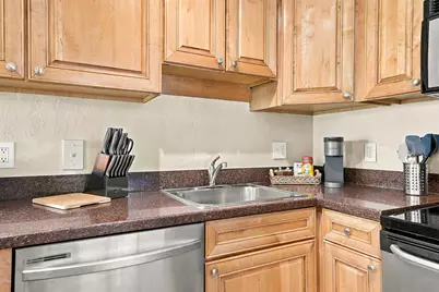 2660 NE 8th Avenue #219, Wilton Manors, FL 33334 - Photo 11
