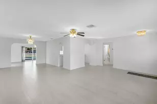 9067 NW 21st Ct, Coral Springs, FL 33071 - Photo 9