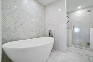 300 S Ocean Blvd, Palm Beach, FL 33480 - Photo 23