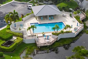 829 Club Dr, Palm Beach Gardens, FL 33418 - Photo 25