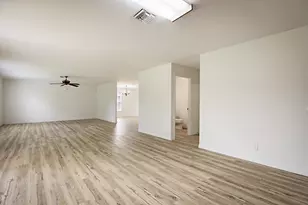 617 SE Karrigan Terrace, Port Saint Lucie, FL 34983 - Photo 19