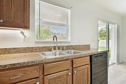 617 SE Karrigan Terrace, Port Saint Lucie, FL 34983 - Photo 17