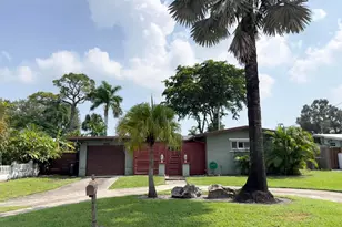2430 Flamingo Ln, Fort Lauderdale, FL 33312 - Photo 21