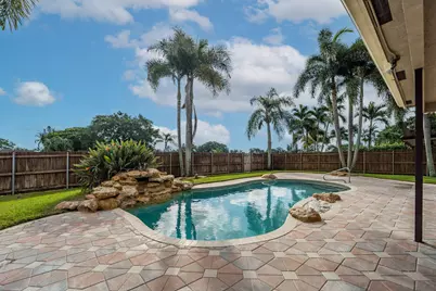 5581 Descartes Circle, Boynton Beach, FL 33472 - Photo 35
