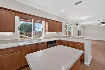 5581 Descartes Circle, Boynton Beach, FL 33472 - Photo 9
