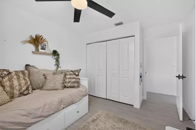 1043 Aspri Way, Riviera Beach, FL 33418 - Photo 17