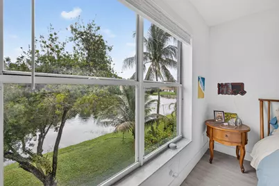 1043 Aspri Way, Riviera Beach, FL 33418 - Photo 29