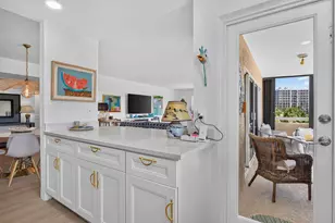 1200 Hibiscus Ave, Pompano Beach, FL 33062 - Photo 5