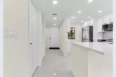 7320 Amberly Lane #208, Delray Beach, FL 33446 - Photo 9