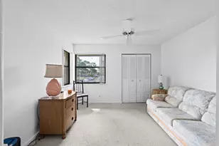 7593 Tahiti Ln, Greenacres, FL 33467 - Photo 25