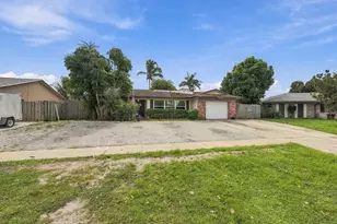 1275 Scottsdale Rd S, West Palm Beach, FL 33417 - Photo 3