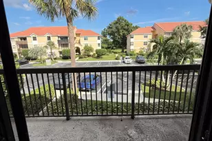 5741 Riverside Dr, Coral Springs, FL 33067 - Photo 15