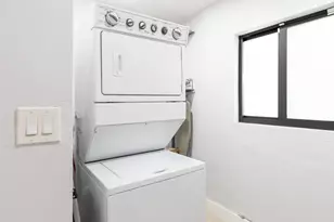 19421 NE 18th Ct, Miami, FL 33179 - Photo 23