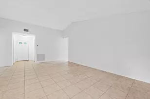 7828 Roble Ln, Lake Worth, FL 33467 - Photo 13