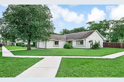 7828 Roble Lane, Lake Worth, FL 33467 - Photo 3