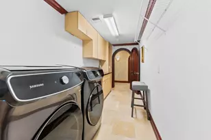 827 SE 2nd Ct, Fort Lauderdale, FL 33301 - Photo 97