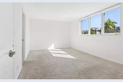 711 N Birch Road #204, Fort Lauderdale, FL 33304 - Photo 23