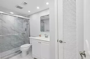 711 N Birch Rd, Fort Lauderdale, FL 33304 - Photo 15