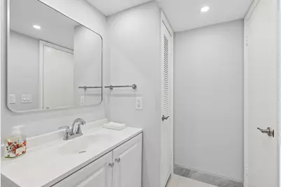 711 N Birch Road #204, Fort Lauderdale, FL 33304 - Photo 13