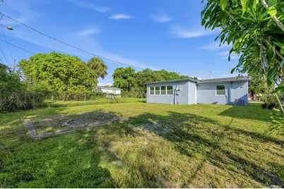3040 NW 8th Place, Fort Lauderdale, FL 33311 - Photo 35