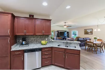 2 S Granada Lane, Port Saint Lucie, FL 34952 - Photo 13