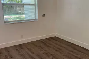 828 NE 16th Ave, Fort Lauderdale, FL 33304 - Photo 9