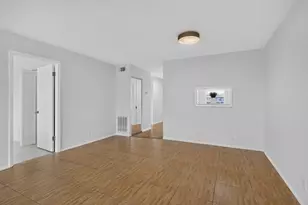 109 Lake Barbara Dr, West Palm Beach, FL 33411 - Photo 23