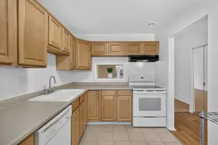 109 Lake Barbara Dr, West Palm Beach, FL 33411 - Photo 7