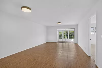 109 Lake Barbara Drive, West Palm Beach, FL 33411 - Photo 21