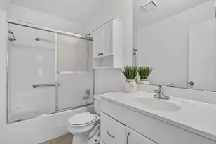 109 Lake Barbara Dr, West Palm Beach, FL 33411 - Photo 37