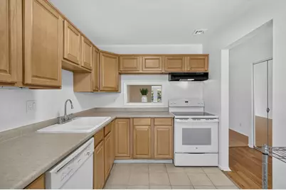 109 Lake Barbara Drive, West Palm Beach, FL 33411 - Photo 11