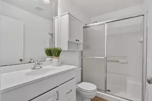 109 Lake Barbara Dr, West Palm Beach, FL 33411 - Photo 11
