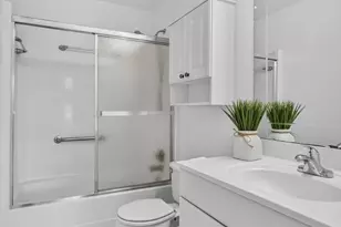 109 Lake Barbara Dr, West Palm Beach, FL 33411 - Photo 25
